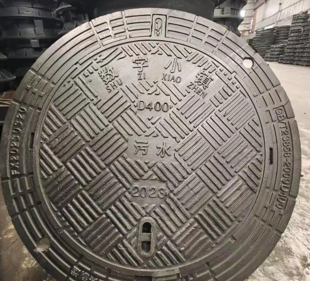 炉霍球墨铸铁防沉降井盖展示